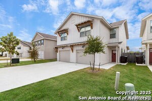 Foto del edificio - 13838 Enzo Gate