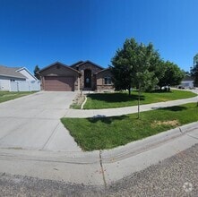 Building Photo - 2664 Clarence Pl