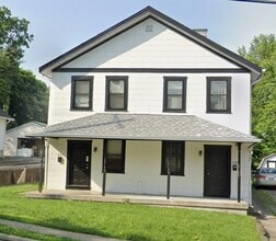 Building Photo - 205 E Columbia Ave