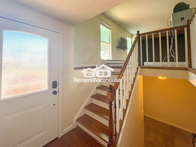 Building Photo - 10935 Birch Dr