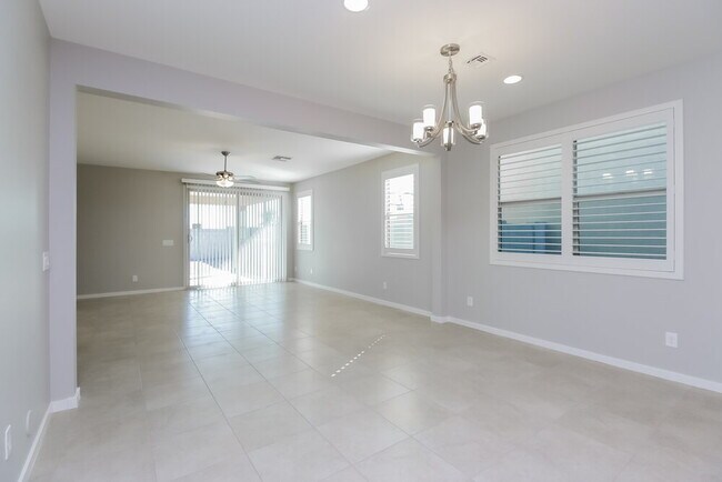 Building Photo - 36083 N Urika Dr