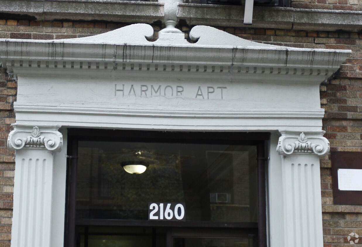 Building Photo - Harmor Apartments
