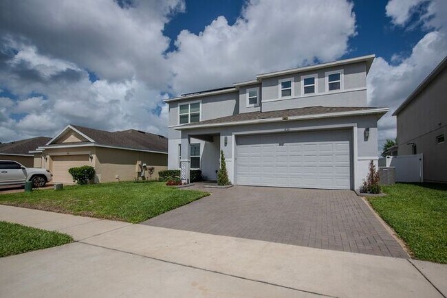 Foto del edificio - Spacious home in desirable Laurel Estates, Davenport