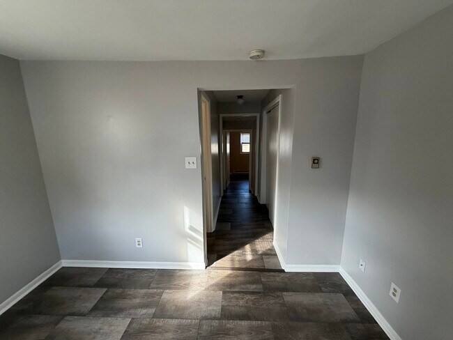 Foto del edificio - 148 N Church St