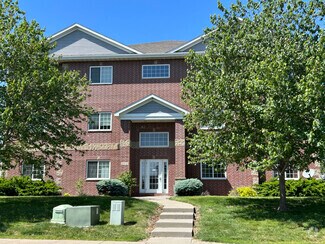 Building Photo - 2300 Westlake Rd
