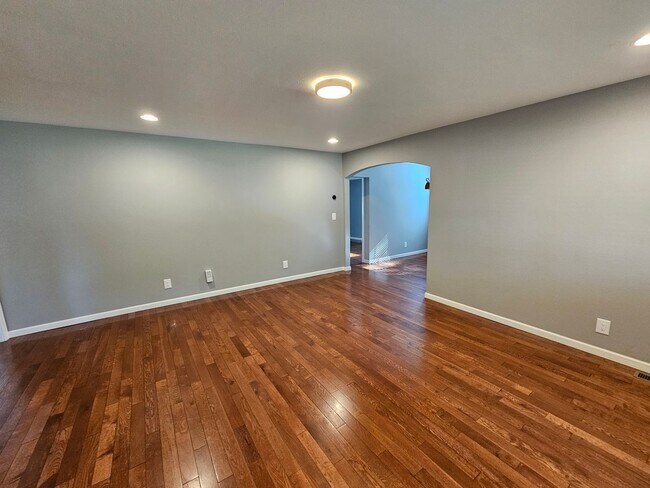 Foto del edificio - 10202 White Birch Ln