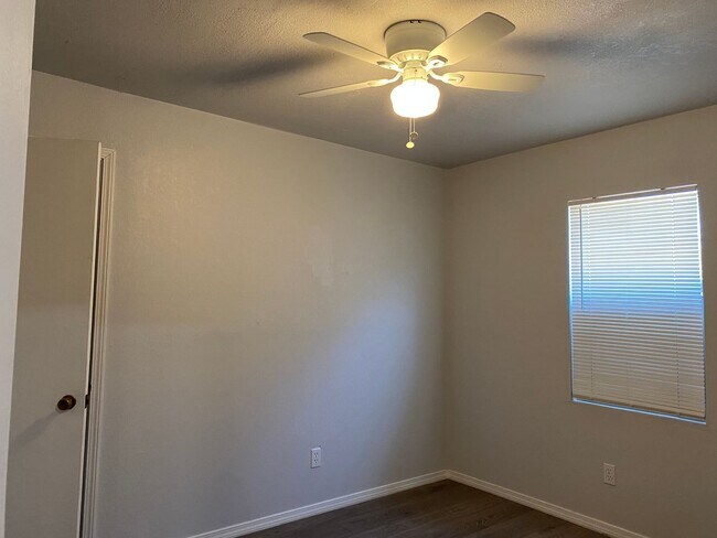 Foto del edificio - 3 Bedroom 1 Bath Home