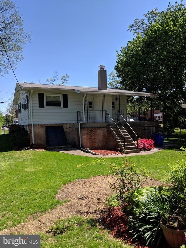 700 Evergreen Ave, Frederick, MD 21701 House Rental in Frederick, MD