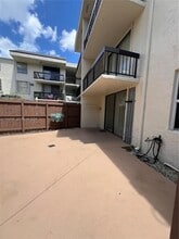 Building Photo - 8307 SW 142nd Ave