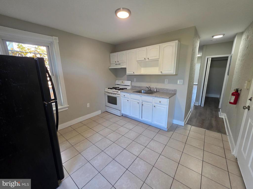 Foto principal - 549 Brunswick Ave