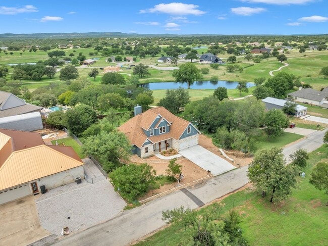 Building Photo - 105 Chesterfield Dr