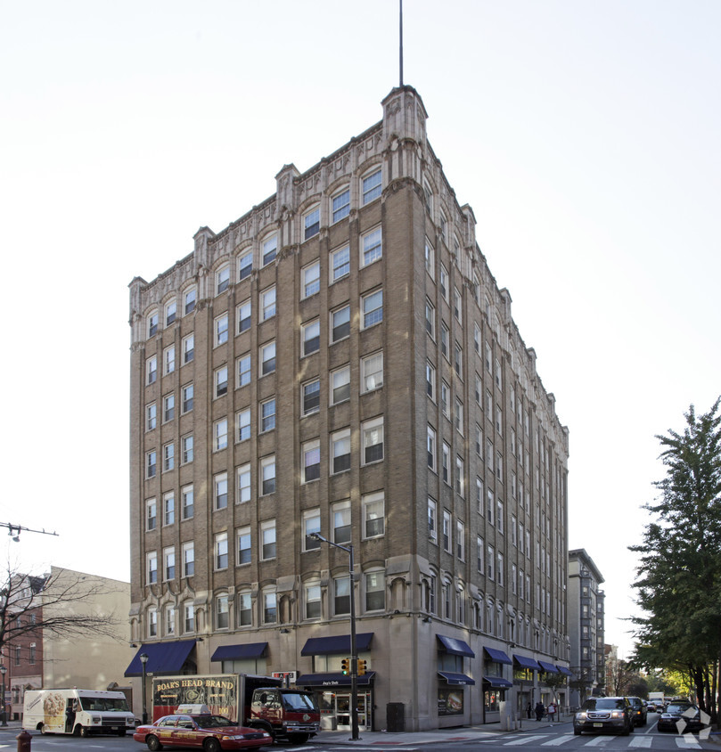 Primary Photo - Spruce Residence Hall