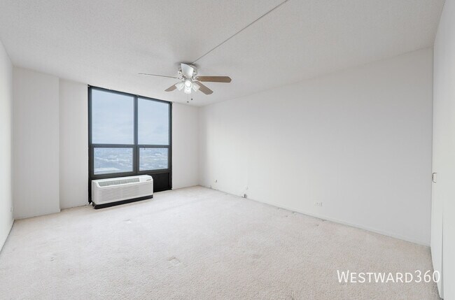 Foto del edificio - 901 S Plymouth Ct