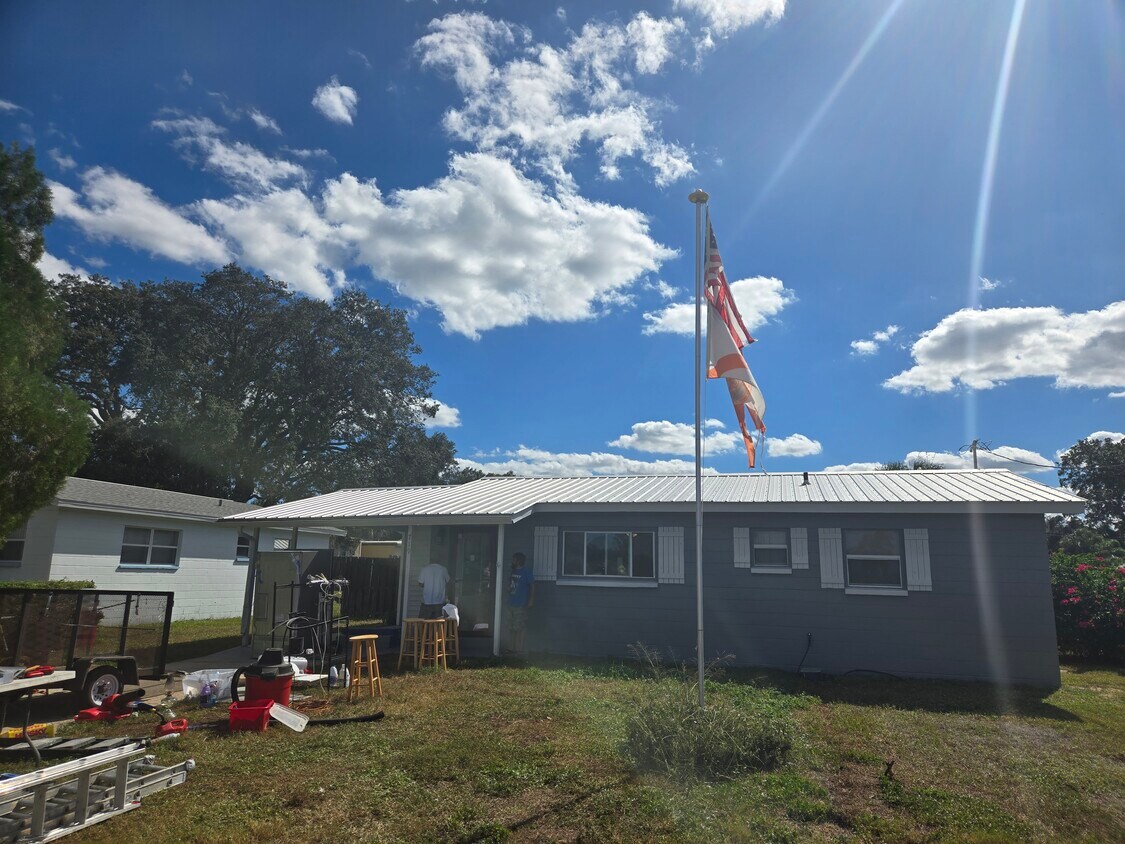 Primary Photo - 719 W Palmetto St