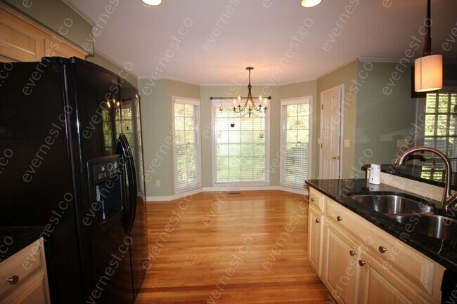 Building Photo - 1218 Newbridge Trace NE