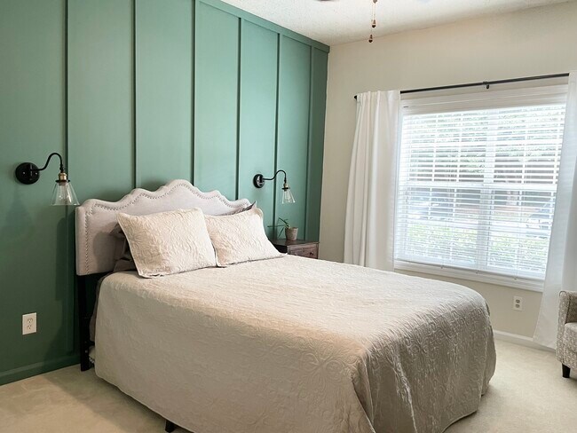 Foto del edificio - 1250 Parkwood Cir SE