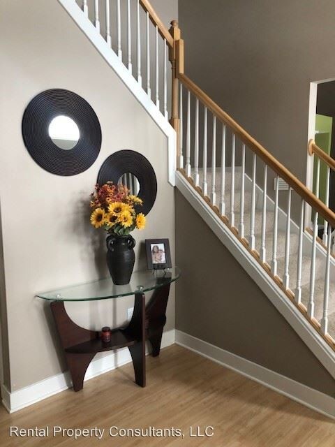 Foto del edificio - 5 br, 3.5 bath House - 5561 Clemwood Court
