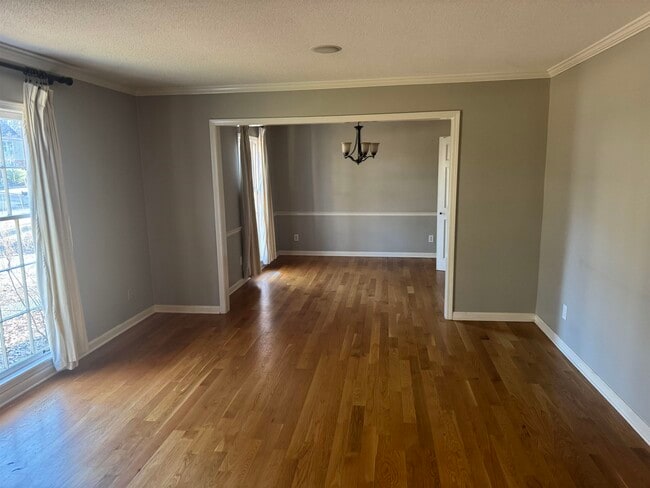 Building Photo - 1833 Greensprings Ln