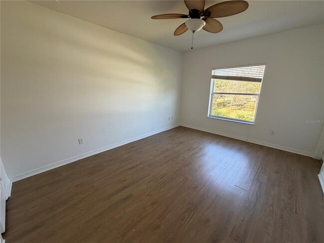 Building Photo - 449 Scarlatti Ct