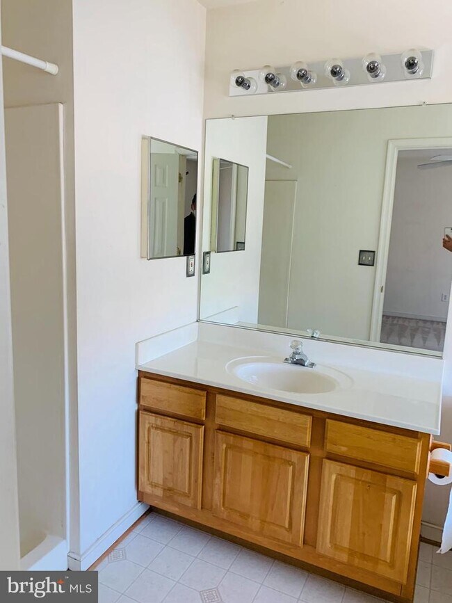 Building Photo - 204 Torbert Loop