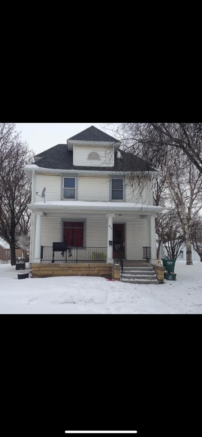 Building Photo - 810 N Broad St