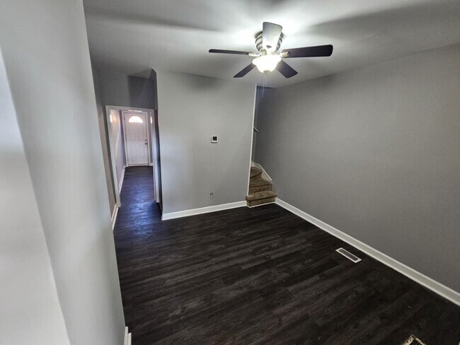 Foto del edificio - 3 Bedroom 2 bathroom Townhouse in Pigtown