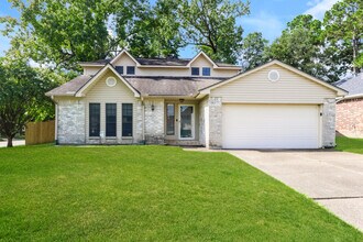Building Photo - 2024 Northampton Dr