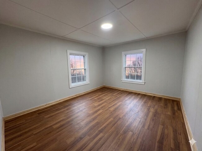 Foto del edificio - 524 North Dr