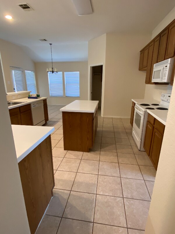 Building Photo - 112 Cherrytree Trail