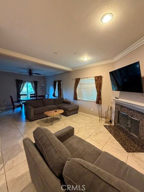 Foto del edificio - 1200 E Highland Ave