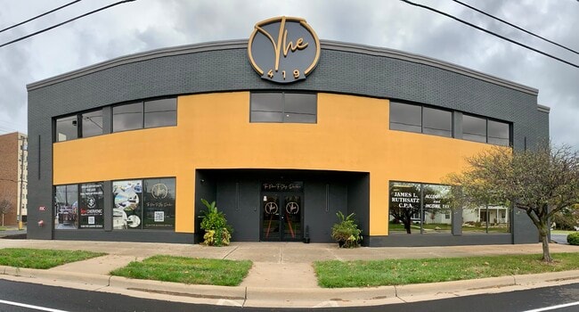 El Hotel Boutique 419 - 419 E Market St