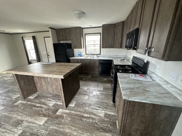 Building Photo - 93 Nettie Ave
