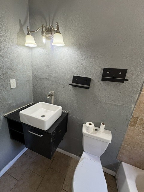 Foto del edificio - 2513 Quintana Rd