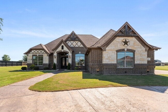Building Photo - 422 Rugged Dr