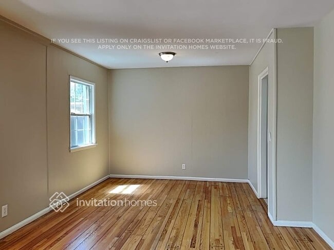 Foto del edificio - 15042 Romar St