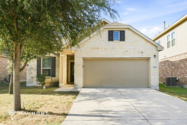 Building Photo - 13820 Bellows Path