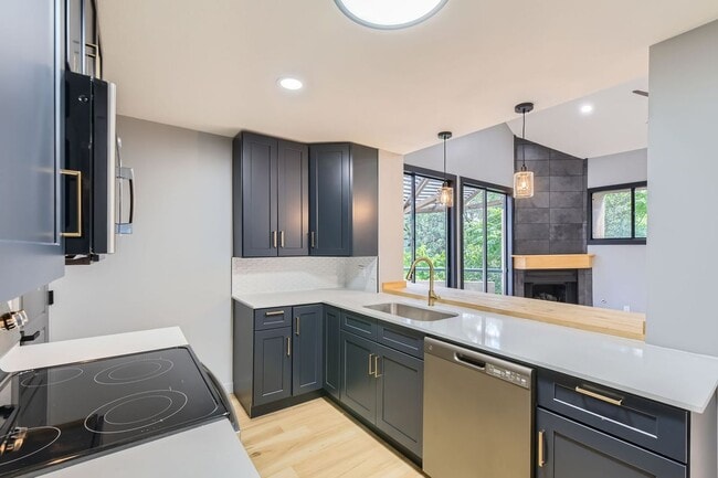 Building Photo - 1707 Spyglass Dr