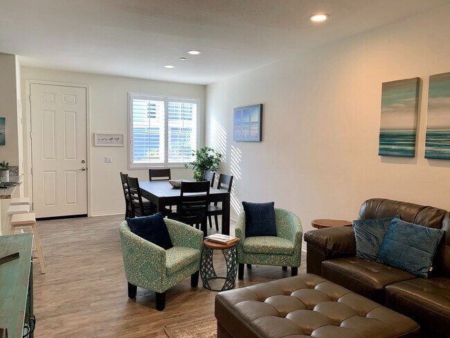 Foto del edificio - Townhome for rent at Bayside Landing in Im...