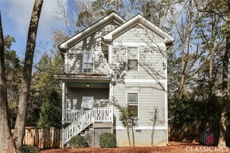 Building Photo - 175 Arch St