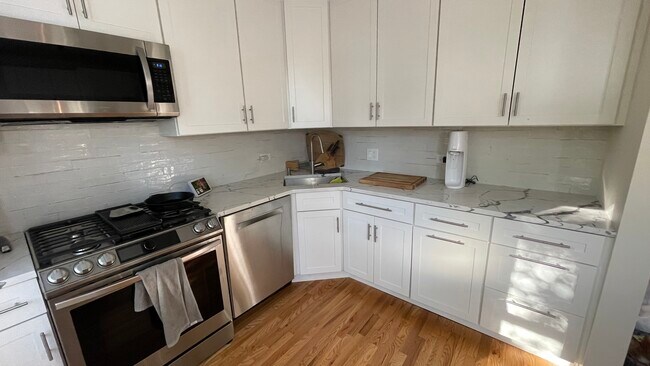 Foto del edificio - 1802 N Spaulding Ave