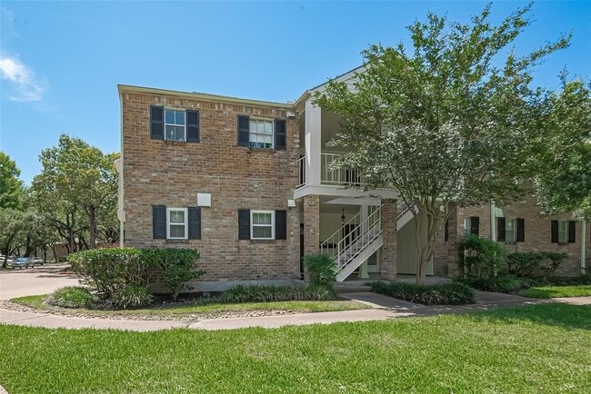 Building Photo - 887 Wax Myrtle Ln