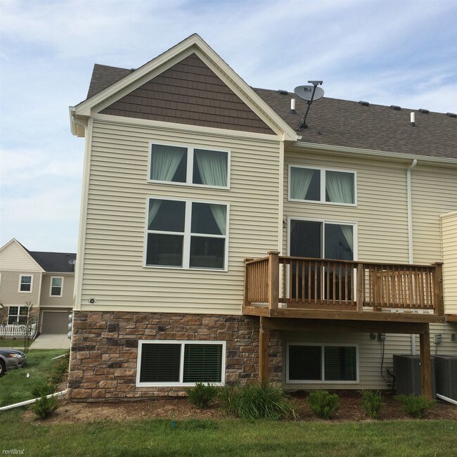 Building Photo - 7916 Cottonwood Ln