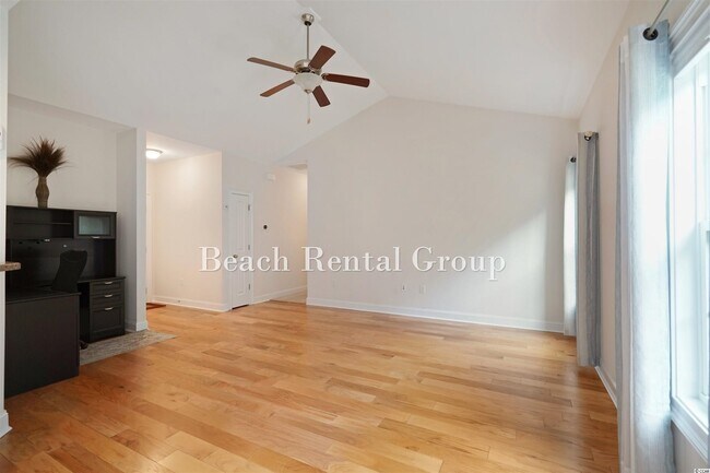 Building Photo - 335 Marino Trail