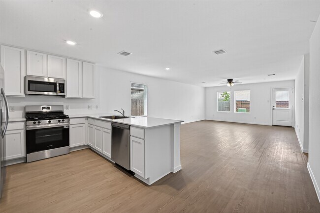 Building Photo - 2623 American Ruby Dr