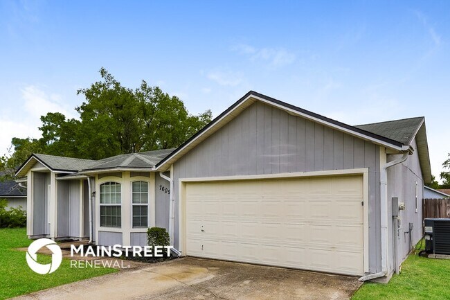 Foto del edificio - 7609 Dover Cliff Dr S