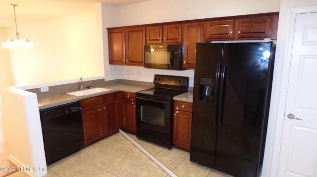 Building Photo - 2 bedroom in Jacksonville FL 32256