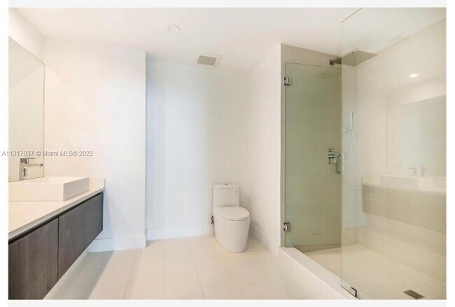 Foto del edificio - 1150 102nd St