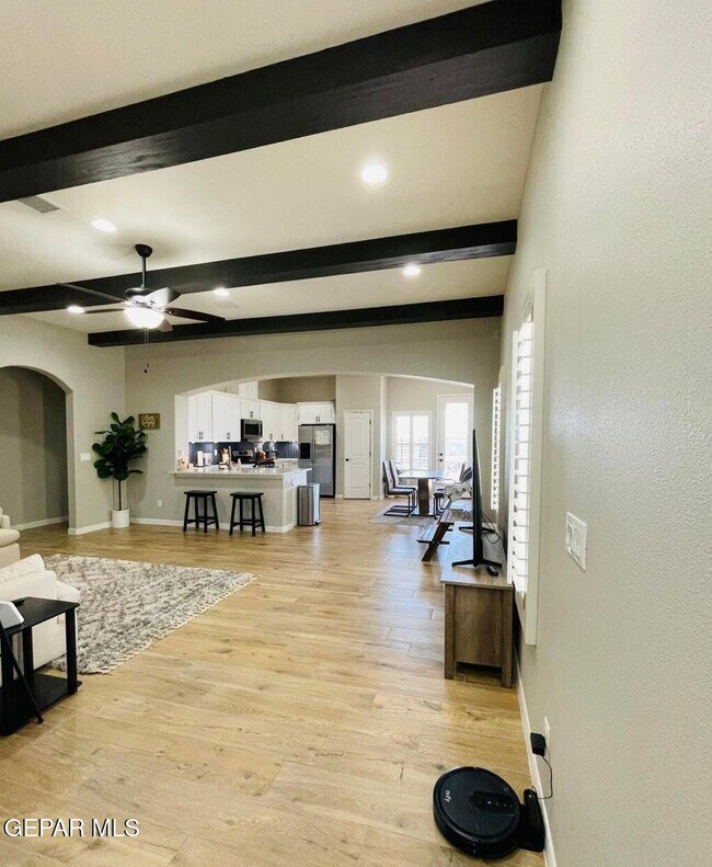 Building Photo - 2220 Tierra Delmonte Dr