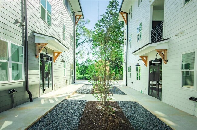 Foto del edificio - 123 Mayson Ave NE