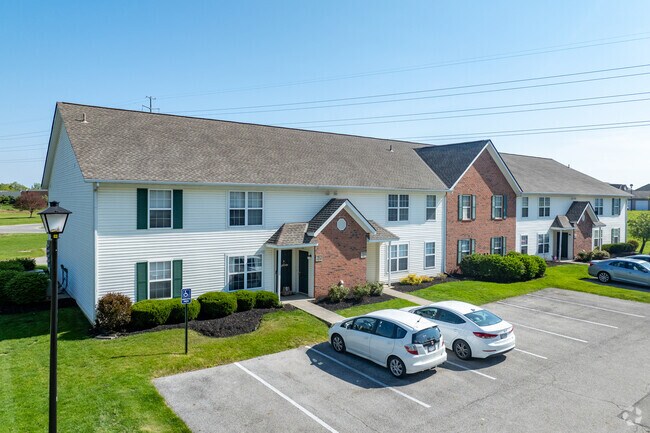 Building Photo - Vistas Condominium Vi